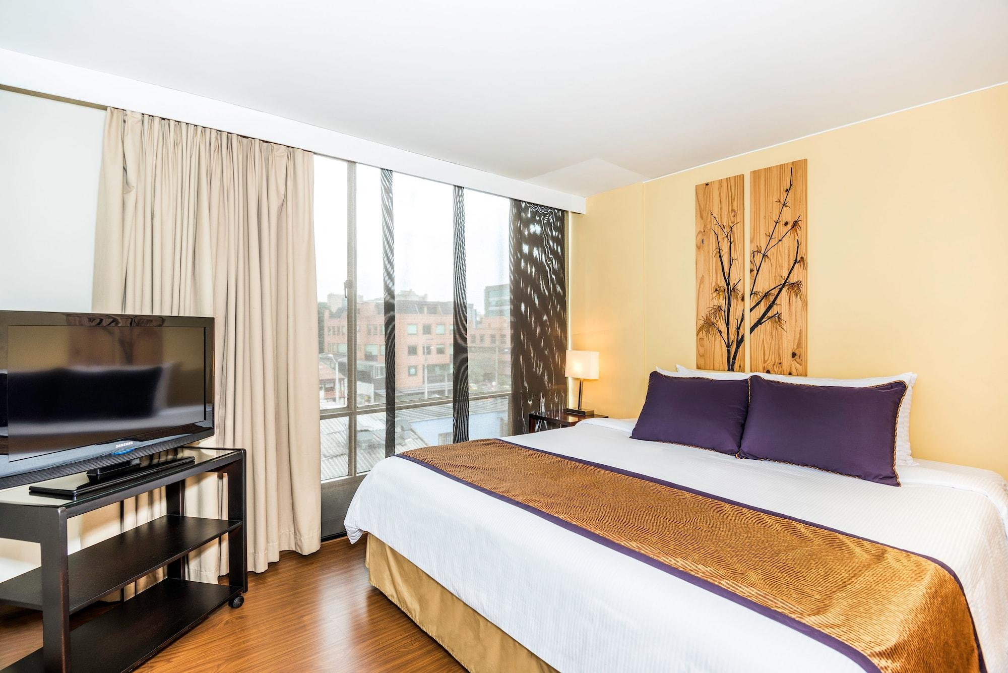 בוגוטה Lloyds Apartasuites Parque 93 מראה חיצוני תמונה