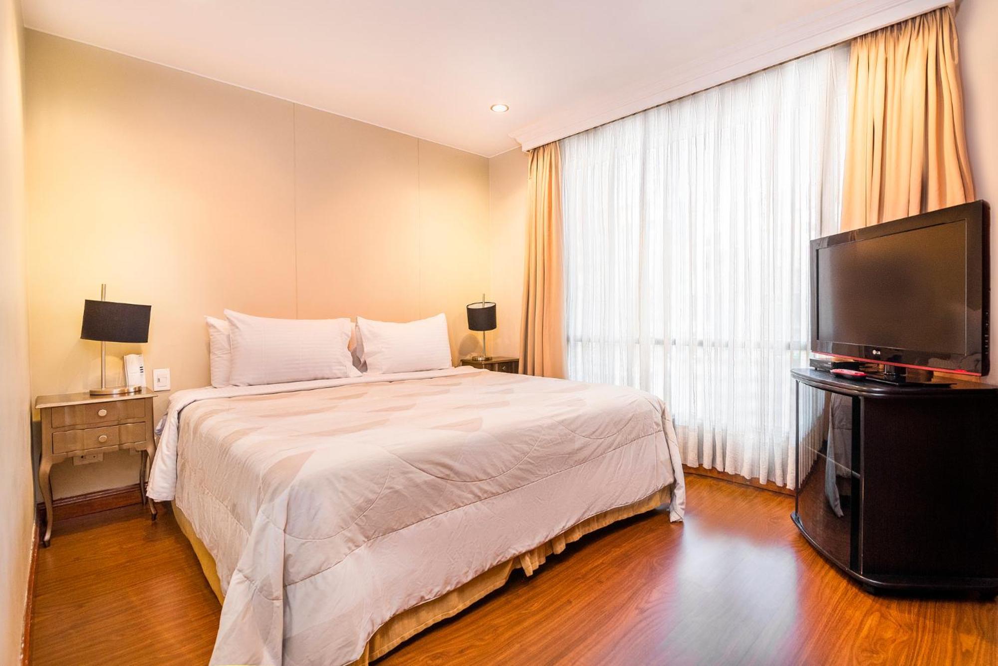 בוגוטה Lloyds Apartasuites Parque 93 מראה חיצוני תמונה