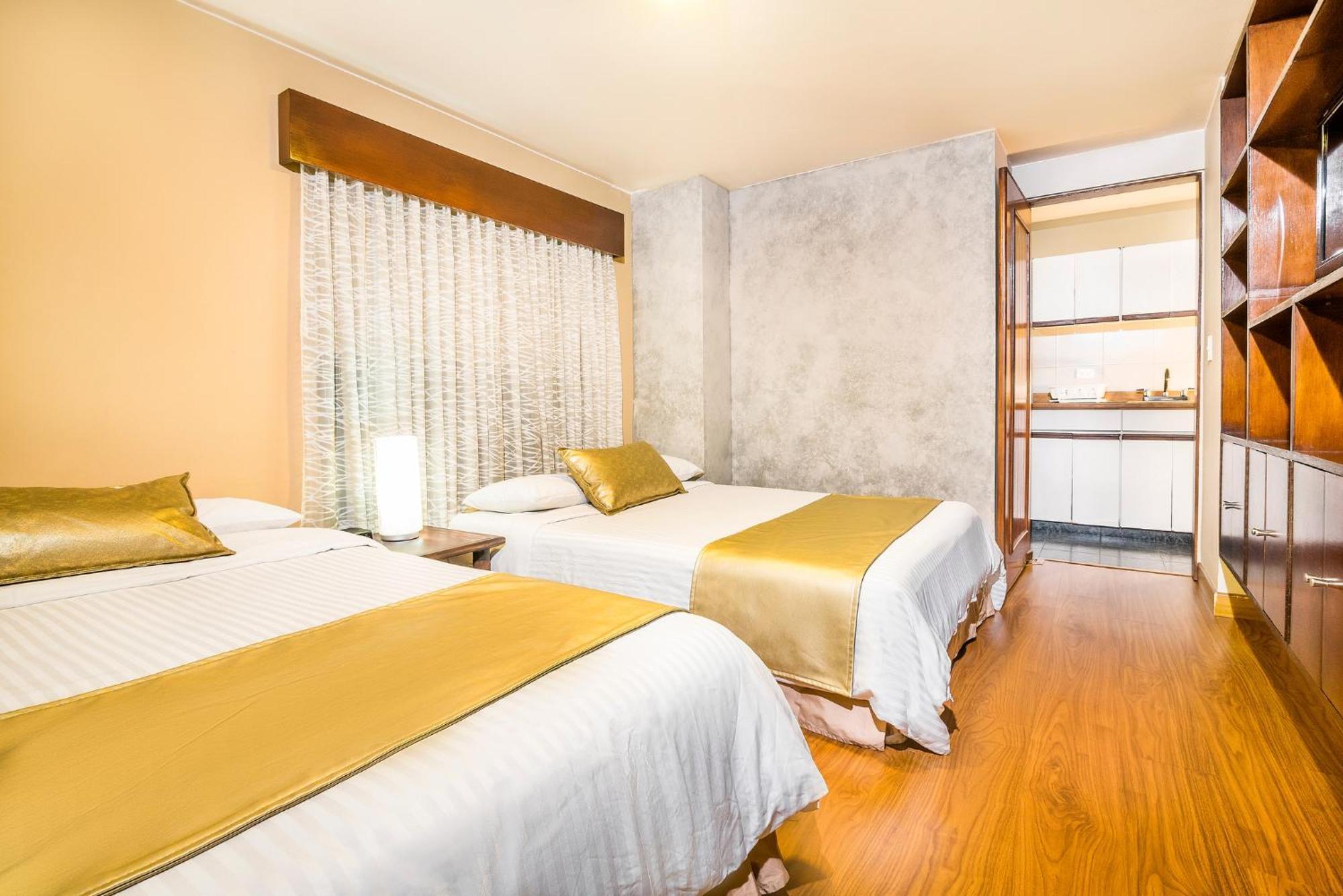 בוגוטה Lloyds Apartasuites Parque 93 מראה חיצוני תמונה