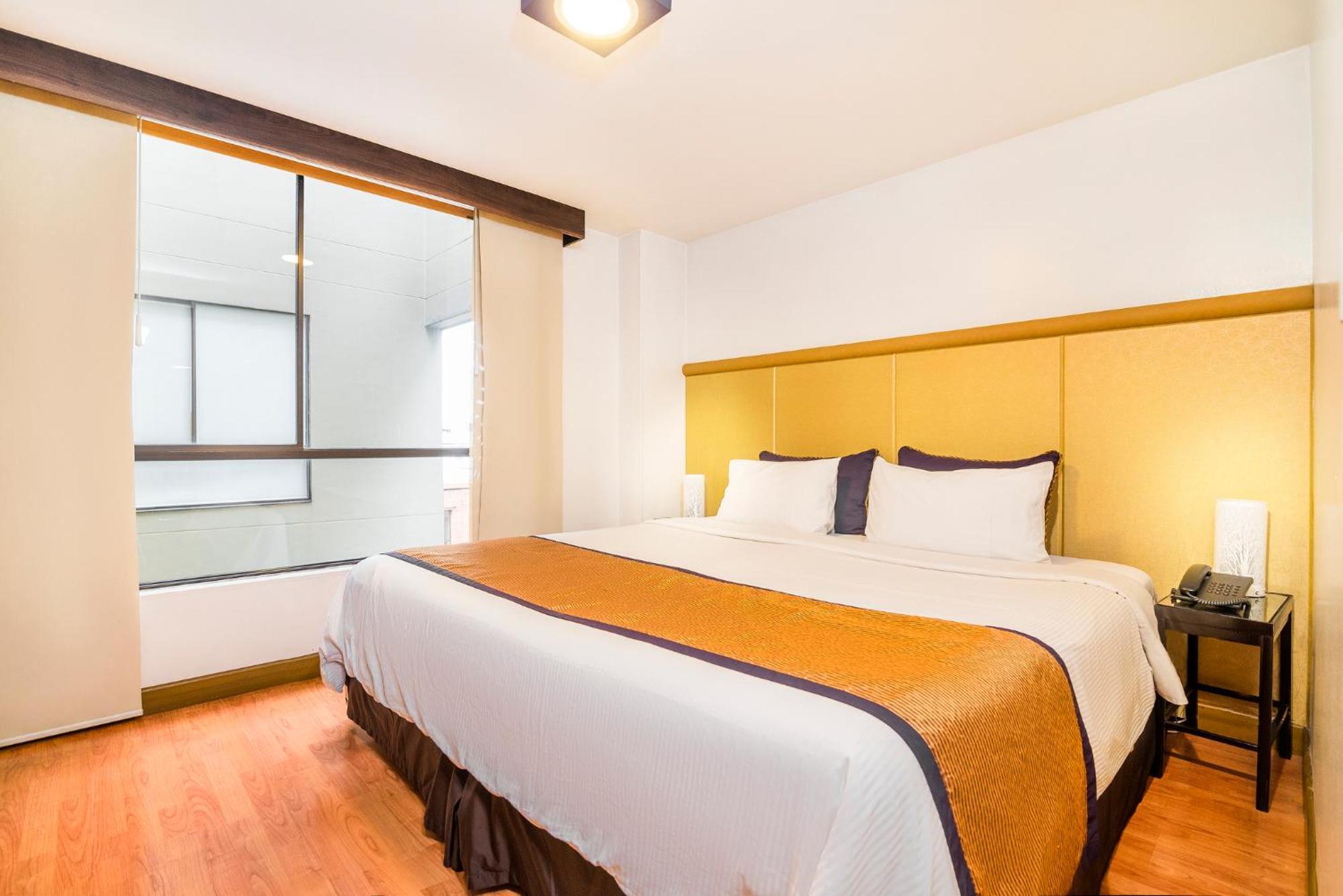 בוגוטה Lloyds Apartasuites Parque 93 מראה חיצוני תמונה
