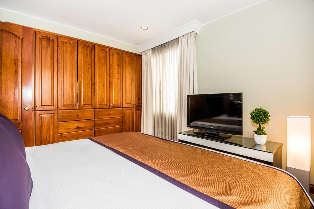 בוגוטה Lloyds Apartasuites Parque 93 מראה חיצוני תמונה