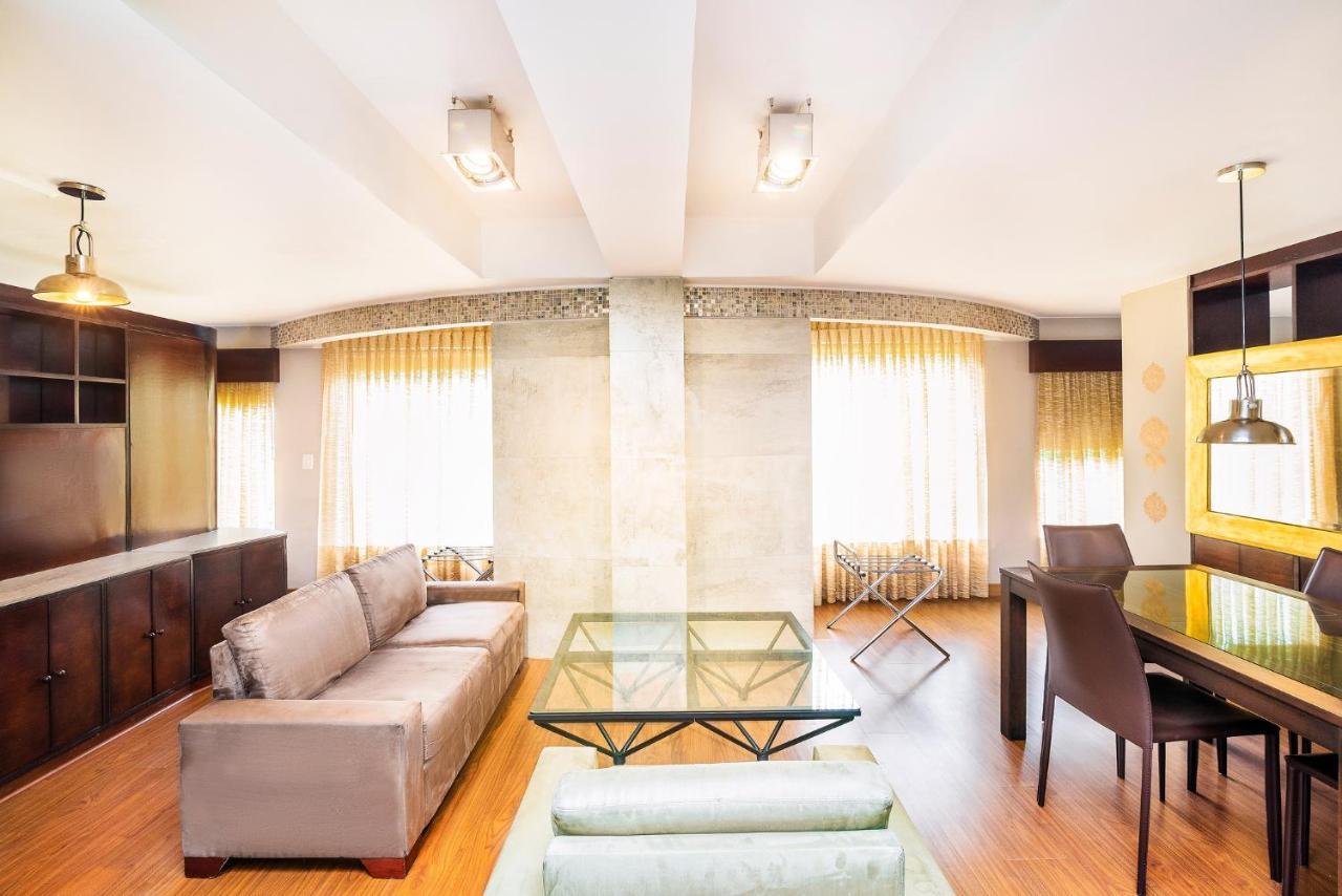 בוגוטה Lloyds Apartasuites Parque 93 מראה חיצוני תמונה