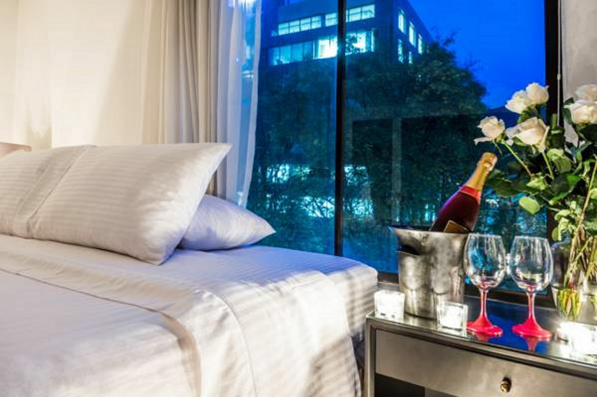 בוגוטה Lloyds Apartasuites Parque 93 מראה חיצוני תמונה